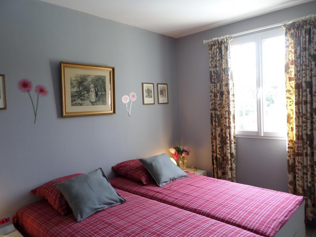 Bed and Breakfast Les Broussous Sauve Habitación foto