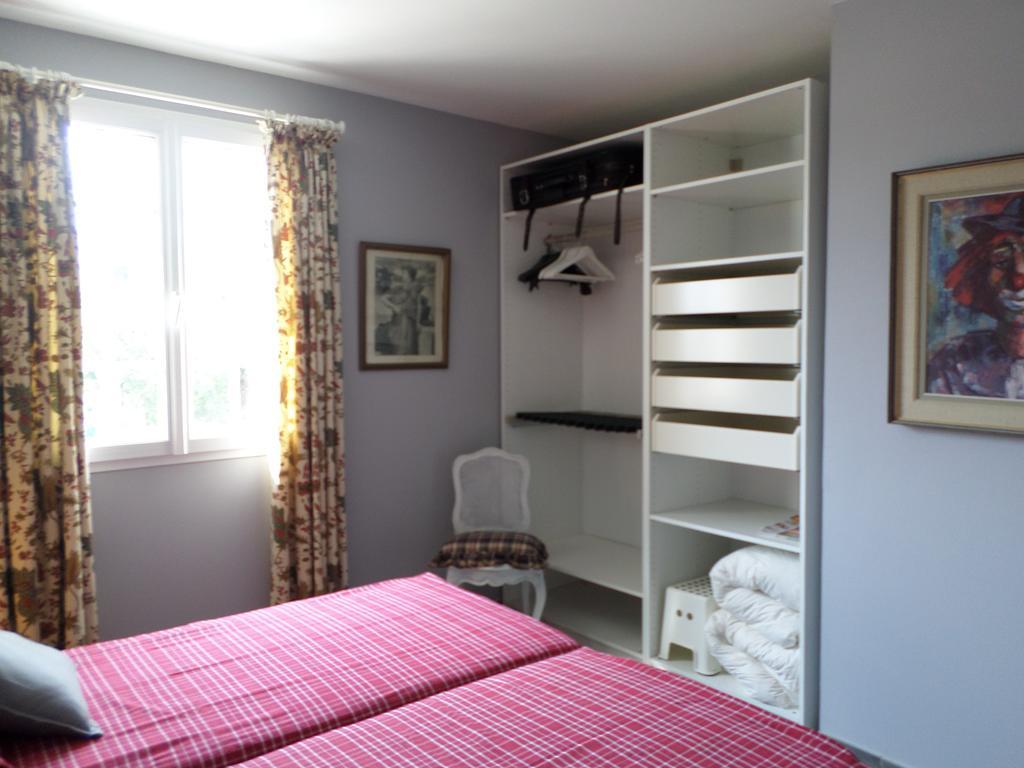 Bed and Breakfast Les Broussous Sauve Habitación foto