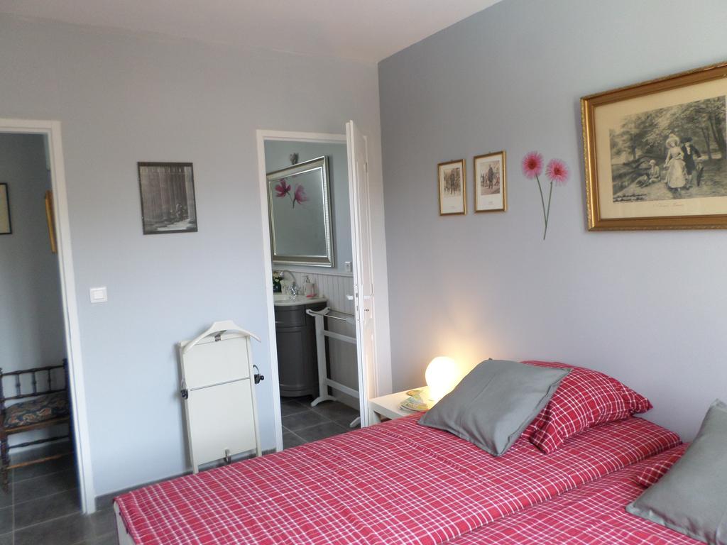 Bed and Breakfast Les Broussous Sauve Habitación foto