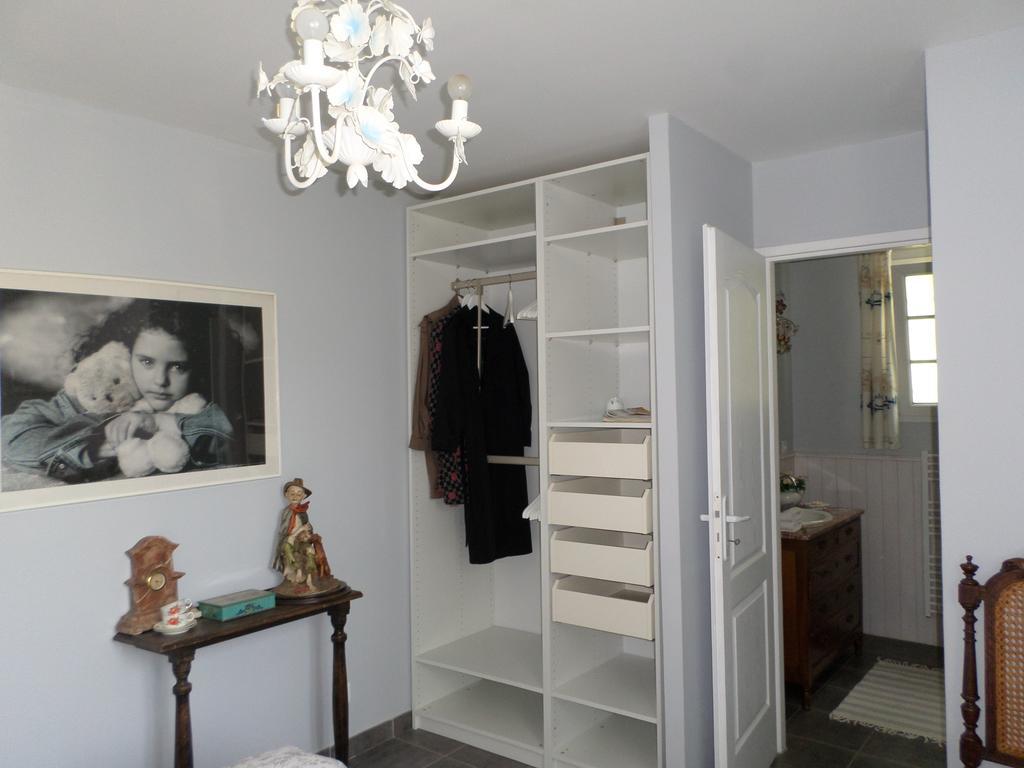 Bed and Breakfast Les Broussous Sauve Habitación foto