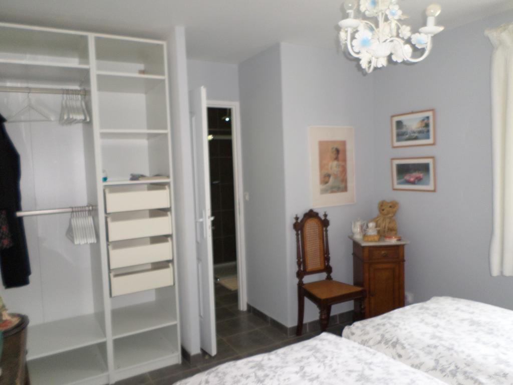 Bed and Breakfast Les Broussous Sauve Habitación foto